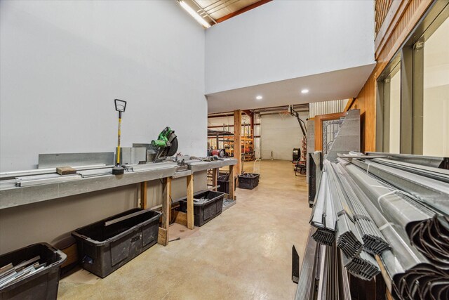11126 Timber Crest Dr, Houston, TX 77065 - basement featuring a workshop area