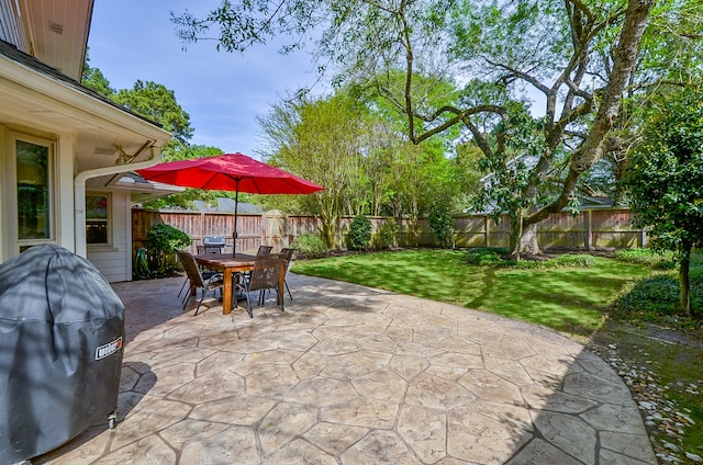 view of patio / terrace featuring a grill