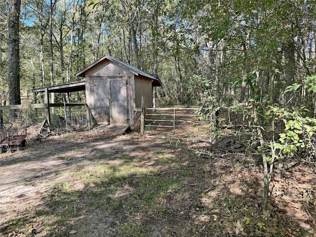 view of outdoor structure