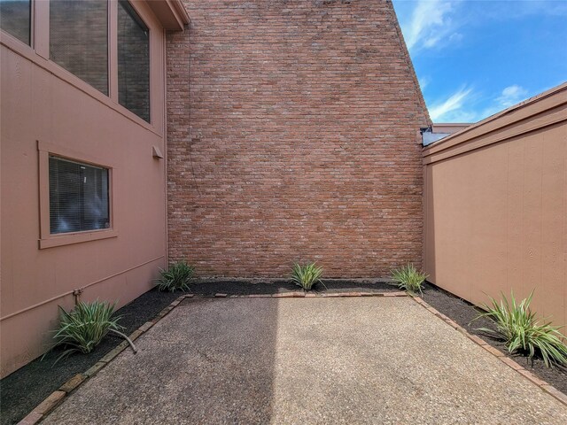 15686 Barkers Landing Rd, Houston, TX 77079 - photo 42
