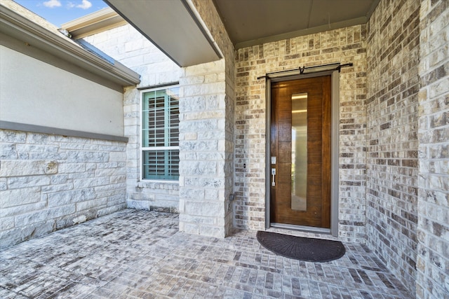 entrance to property with elevator