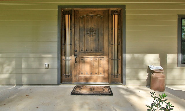 view of entrance to property