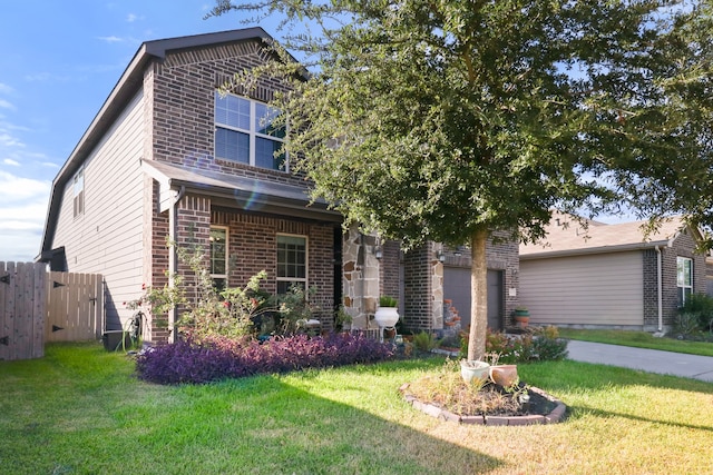 view of front of home with a front yard