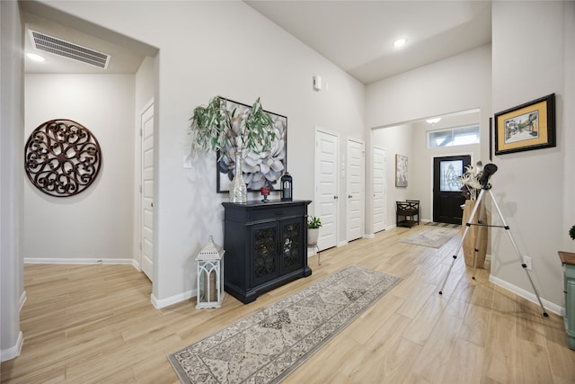 foyer with hardwood / wood-style floors