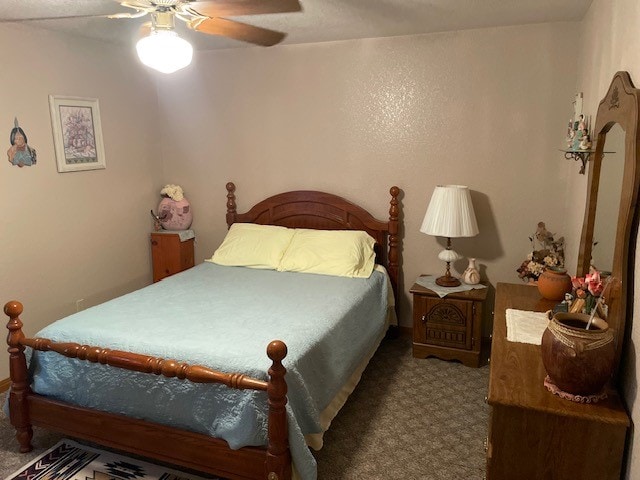 bedroom with carpet and ceiling fan