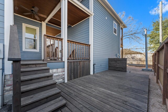 501 Cordell St, Houston, TX 77009 - wooden terrace featuring ceiling fan and fence
