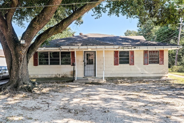 view of front of house