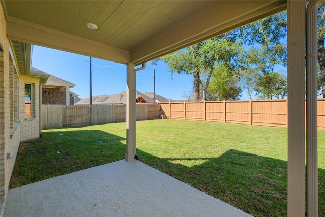 view of yard with a patio