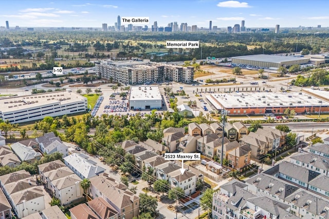 2523 Maxroy St, Houston, TX 77007 - drone / aerial view of skyline