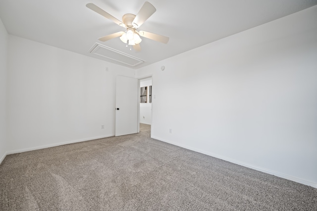 unfurnished room with carpet floors and ceiling fan