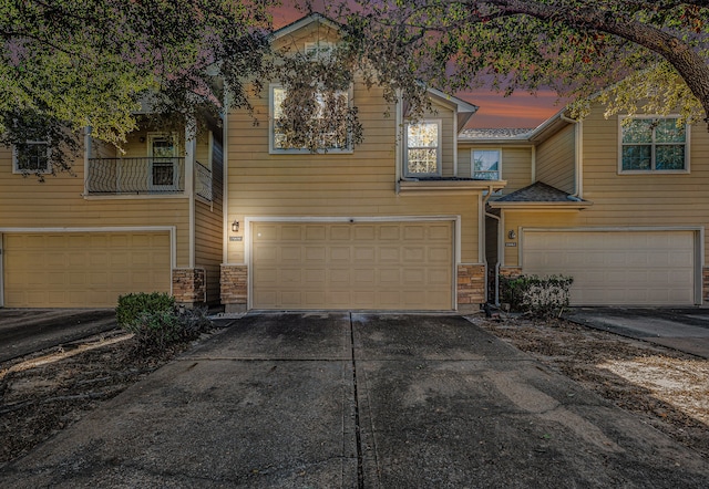 view of front of home featuring a garage