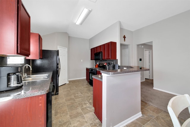 kitchen with kitchen peninsula, backsplash, sink, black appliances, and light colored carpet