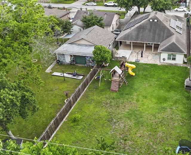 631 Apache St, Houston, TX 77022 - aerial view of property and surrounding area