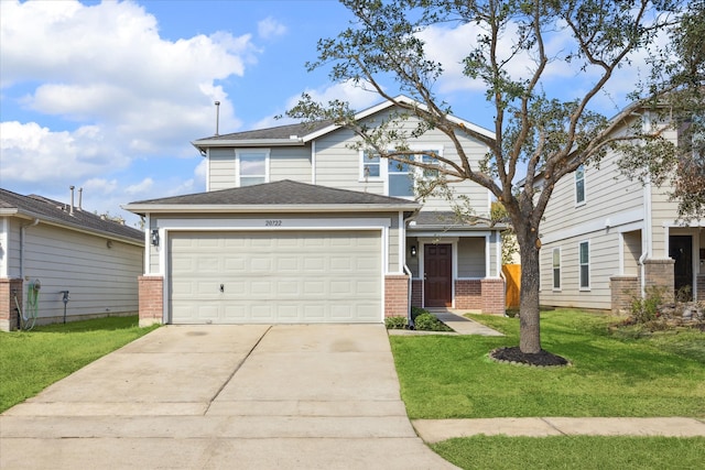 view of front of home featuring a front lawn