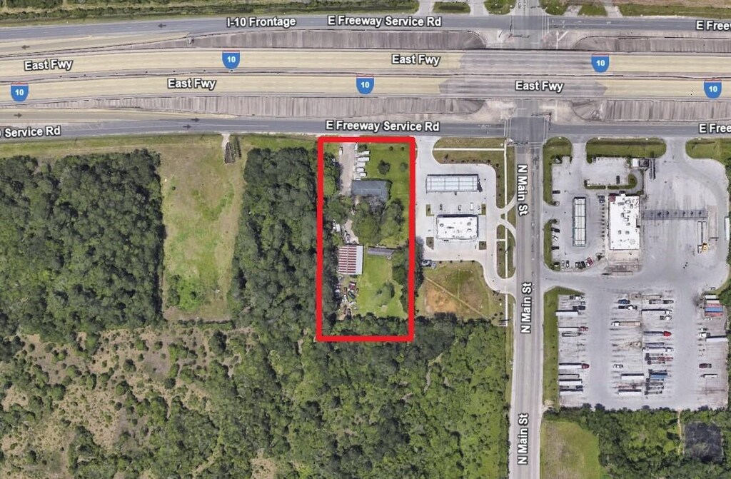 6002 E Fwy, Baytown, TX 77521
