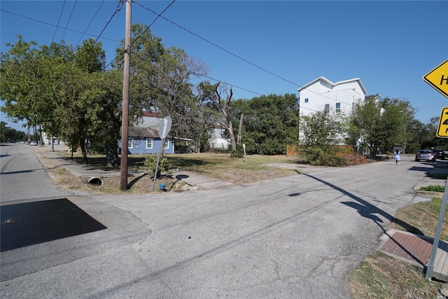 4600 Maxie, Houston, TX 77007 - photo 1