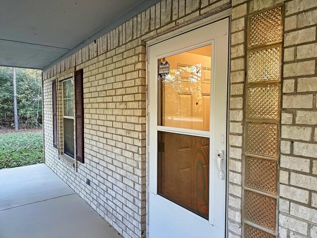 view of property entrance