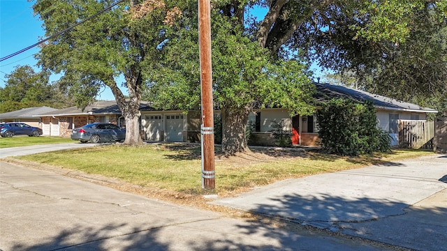 view of front of home with a front yard