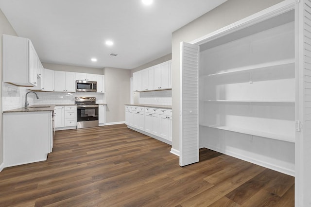 618 W Milam St, Livingston, TX 77351 - photo 8