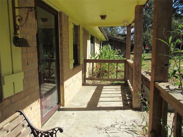 view of patio / terrace with a porch