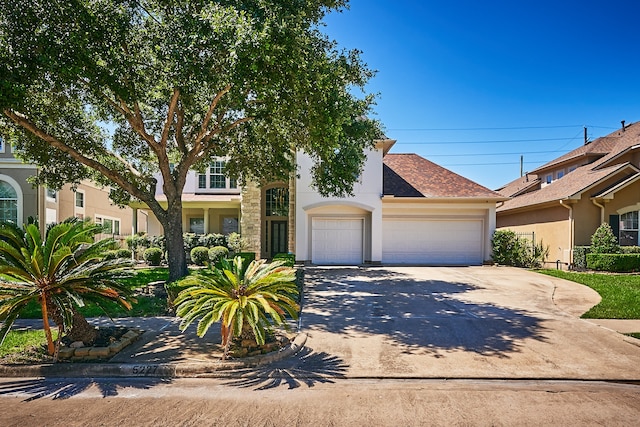 view of front facade with a garage