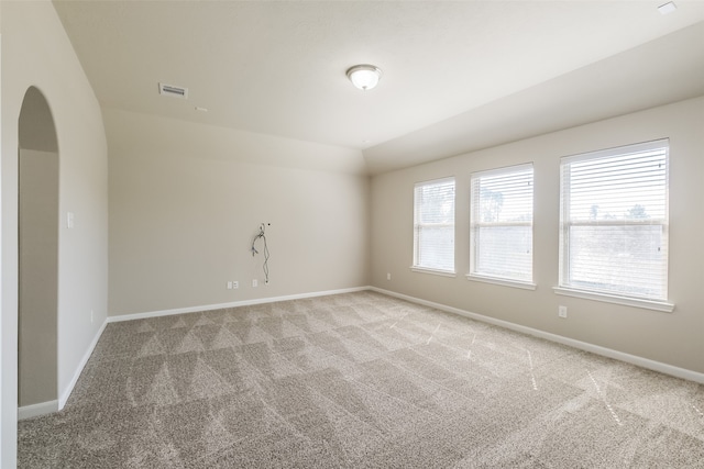 view of carpeted spare room