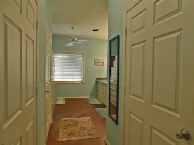 bathroom featuring ceiling fan