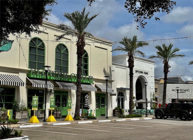 view of building exterior