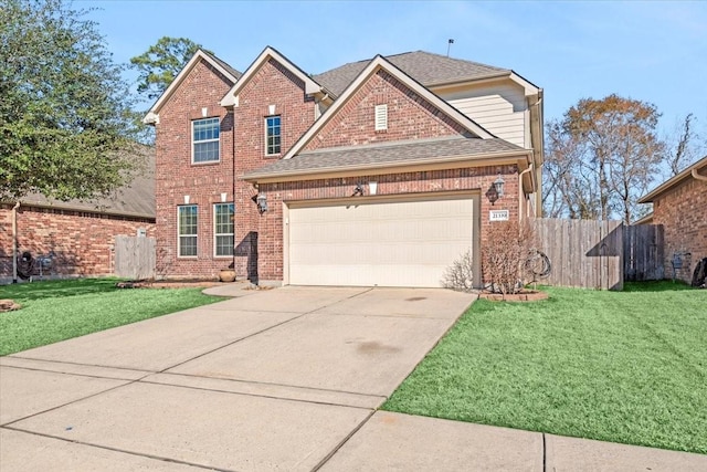 view of front facade featuring a front yard