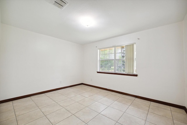 1631 Gault Rd, Houston, TX 77039 - empty room with visible vents and baseboards