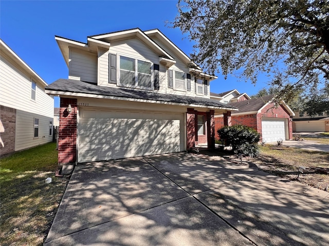 view of front of house featuring a garage