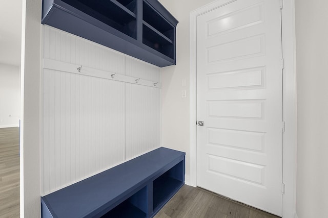 4707 Arbor Park Dr, Manvel, TX 77583 - mudroom with wood finished floors