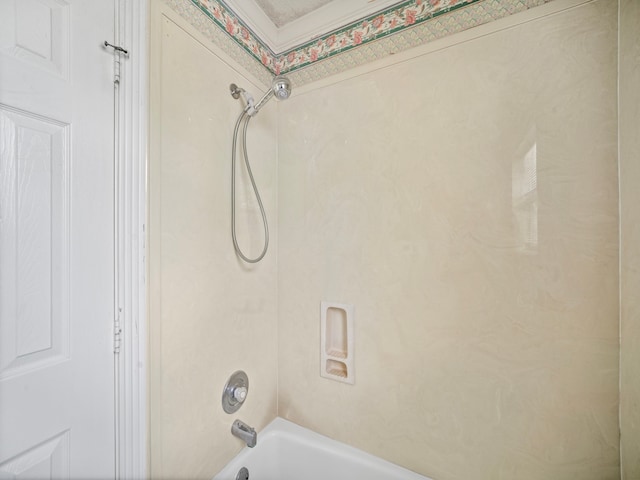 bathroom featuring shower / tub combination