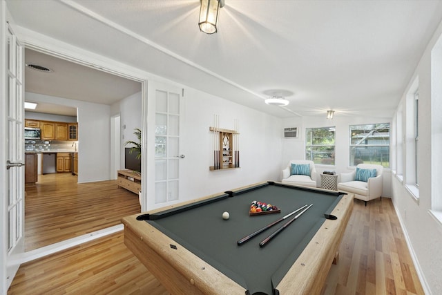 playroom featuring visible vents, pool table, light wood-style flooring, and baseboards