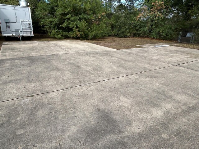 1402 E Ave, Katy, TX 77493 - photo 33