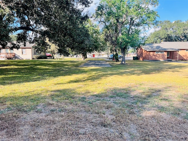 Listing photo 2 for 0 Walnut St, Pearland TX 77581