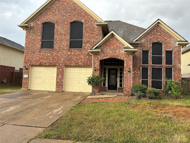 view of front facade featuring a garage