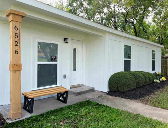 view of property entrance