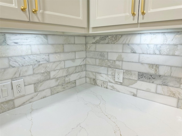 623 Barkaloo Rd, Baytown, TX 77521 - interior details with light stone countertops and tasteful backsplash