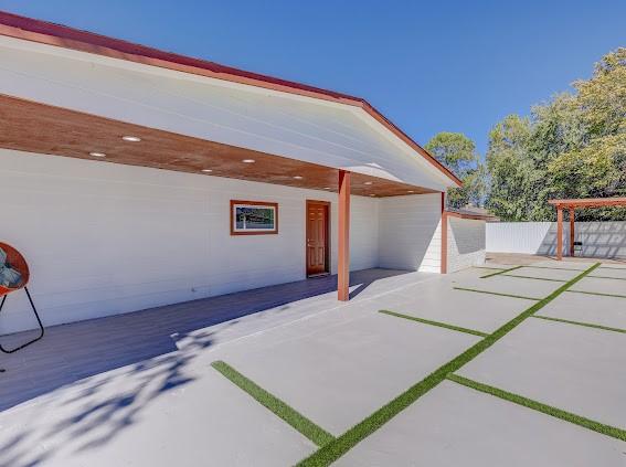 7311 La Mesa Dr, Houston, TX 77083 - view of patio