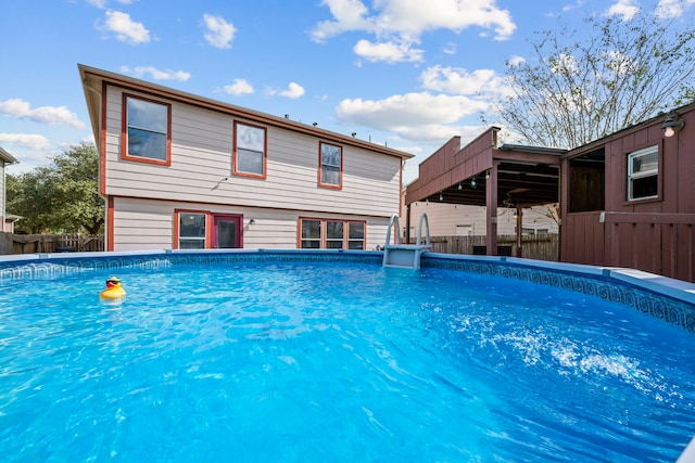 view of swimming pool