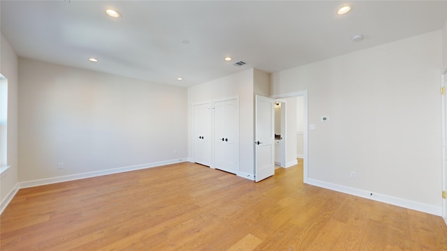 empty room featuring light hardwood / wood-style flooring