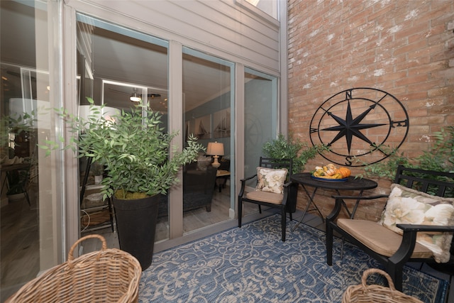 view of sunroom / solarium