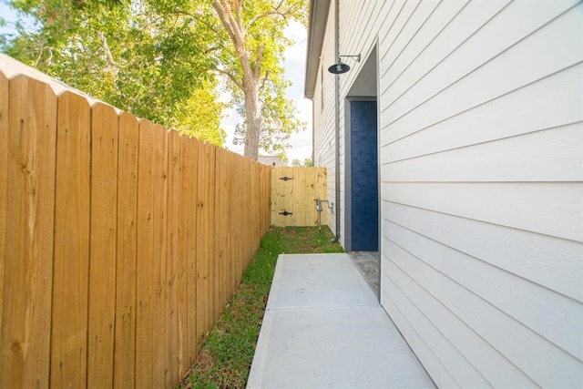 view of home's exterior