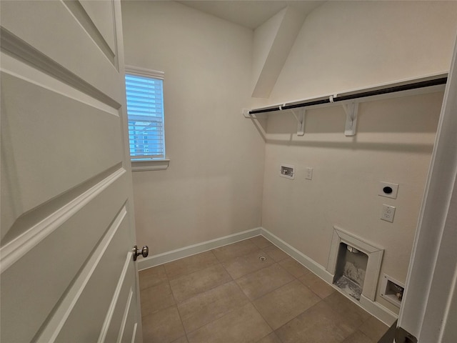 clothes washing area featuring hookup for a gas dryer, washer hookup, and hookup for an electric dryer