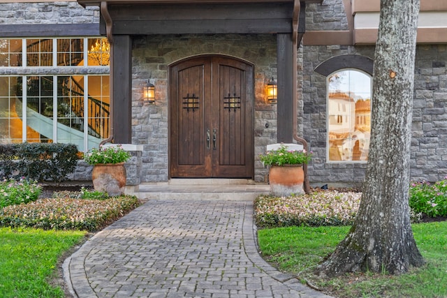 view of property entrance