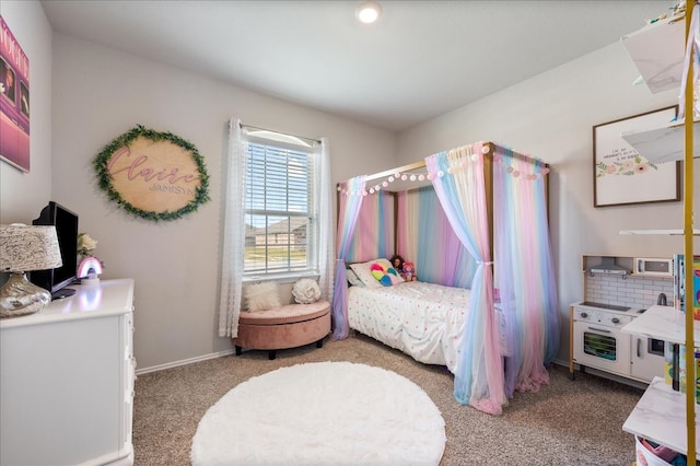 bedroom with carpet floors