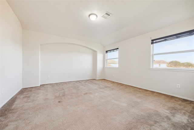 unfurnished room with carpet