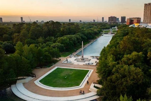 view of aerial view at dusk