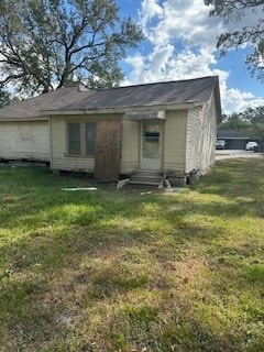 exterior space featuring a yard